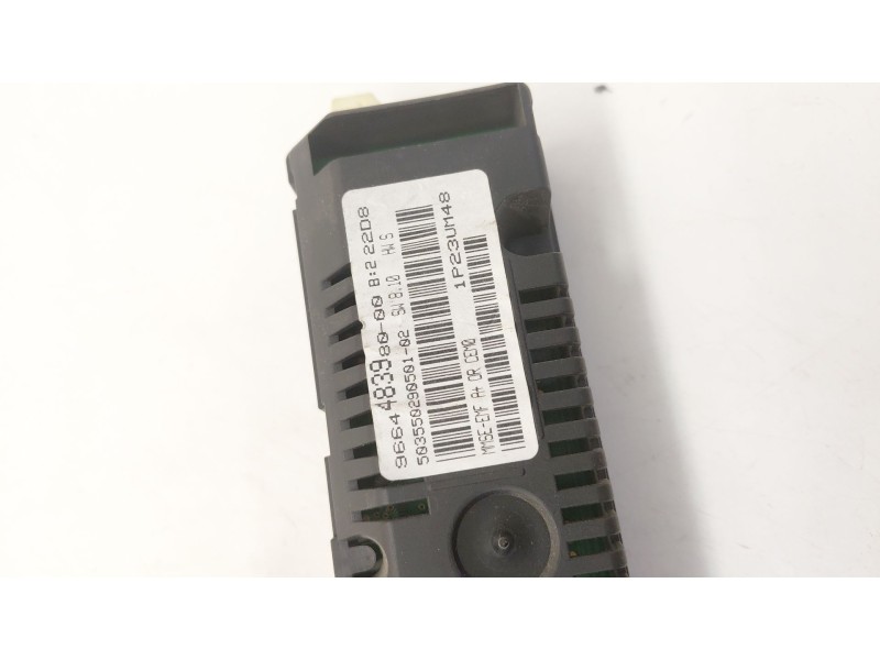 Recambio de pantalla multifuncion para peugeot 207 sw (wk_) 1.4 16v referencia OEM IAM 9664483980  
							