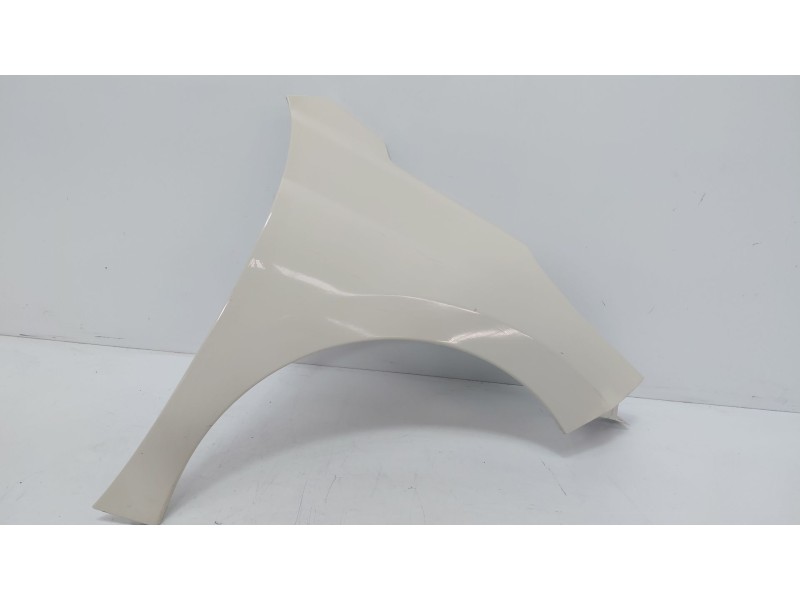 Recambio de aleta delantera derecha para peugeot 207 sw (wk_) 1.4 16v referencia OEM IAM   