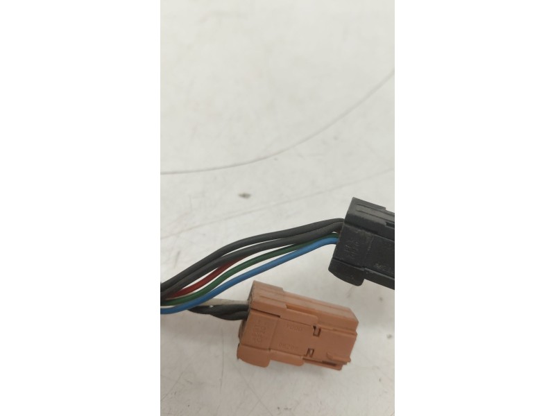 Recambio de retrovisor derecho para peugeot 207 sw (wk_) 1.4 16v referencia OEM IAM   
							