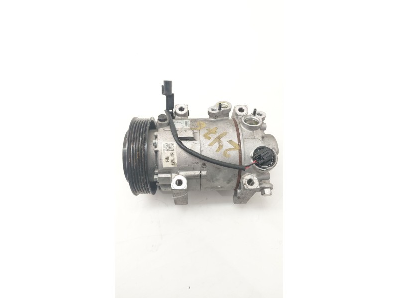 Recambio de compresor aire acondicionado para hyundai i30 (pde, pd, pden) 1.4 mpi referencia OEM IAM 97701G4000  
