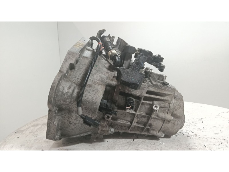 Recambio de caja cambios para hyundai i30 (pde, pd, pden) 1.4 mpi referencia OEM IAM ZG22JJ  