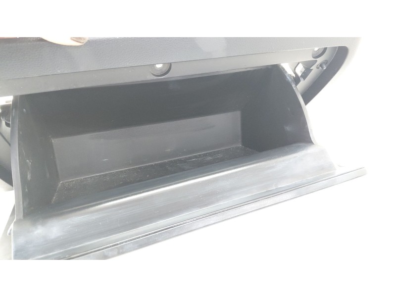 Recambio de guantera para toyota rav 4 v (_a5_, _h5_) 2.5 hybrid awd (axah54) referencia OEM IAM 5555042130  
							