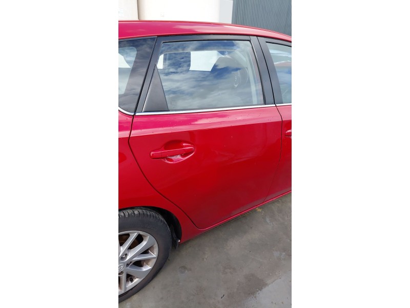 Recambio de puerta trasera derecha para toyota auris (_e18_) 2.0 d-4d (ade186_) referencia OEM IAM   
