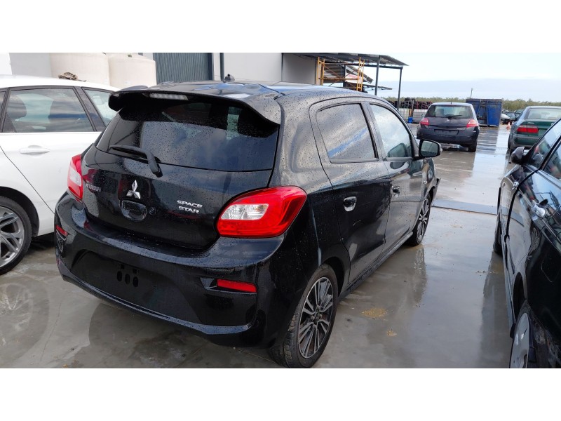 mitsubishi mirage / space star vi hatchback (a0_a) del año 2017
							
