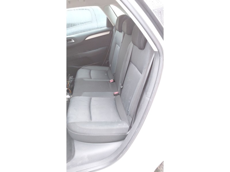 Recambio de asientos traseros para citroën c4 ii (nc_) 1.6 hdi 90 referencia OEM IAM   