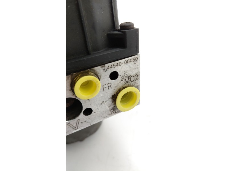 Recambio de abs para toyota avensis (_t25_) 2.0 d-4d (adt250_) referencia OEM IAM 8954105100  
							