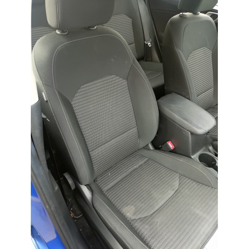 Recambio de asiento delantero derecho para kia ceed 1.0 tgdi cat referencia OEM IAM   