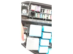 Recambio de caja reles / fusibles para toyota rav 4 v (_a5_, _h5_) 2.5 hybrid awd (axah54) referencia OEM IAM 8262033130   2