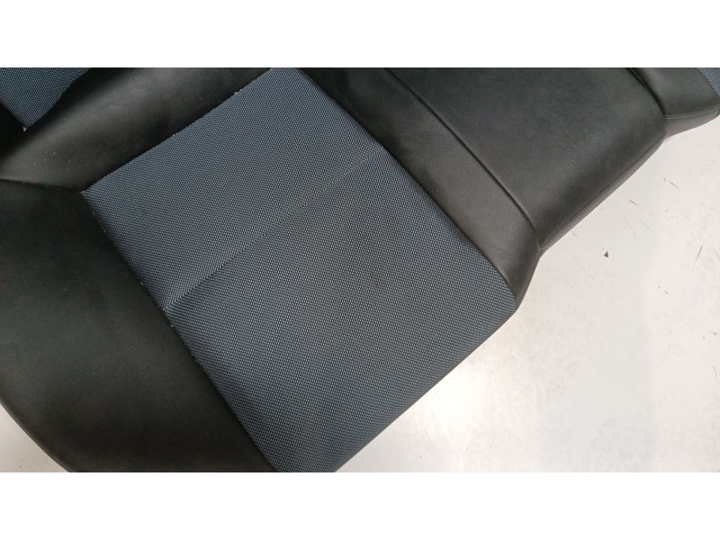 Recambio de asiento trasero medio para seat ibiza iv (6j5, 6p1) 1.2 tsi referencia OEM IAM   
							