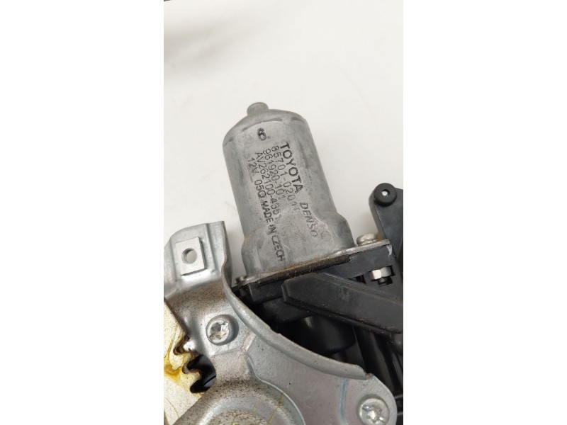 Recambio de elevalunas delantero derecho para toyota auris (_e18_) 2.0 d-4d (ade186_) referencia OEM IAM 8570102010  