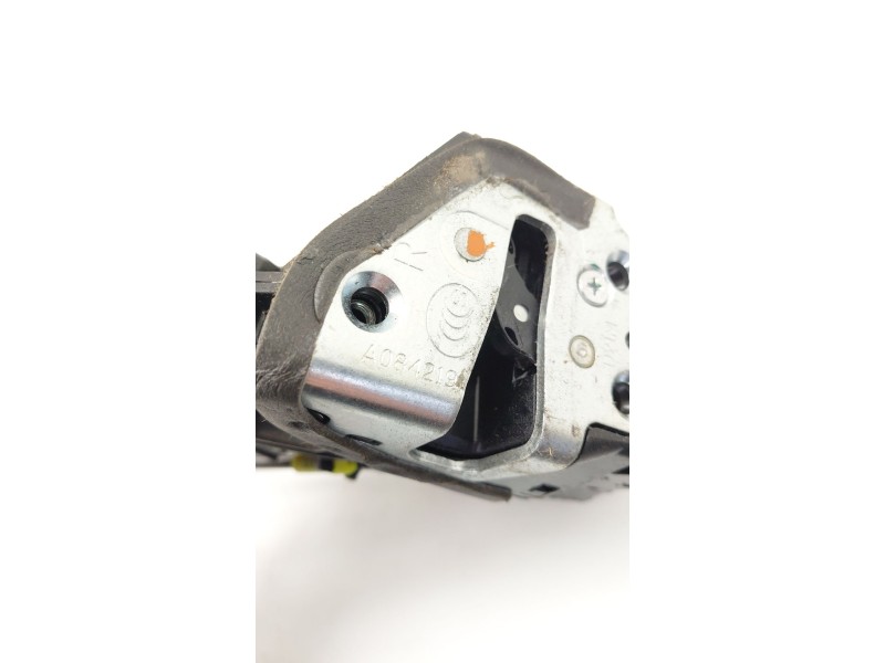 Recambio de cerradura puerta delantera derecha para toyota auris (_e18_) 2.0 d-4d (ade186_) referencia OEM IAM A084219  