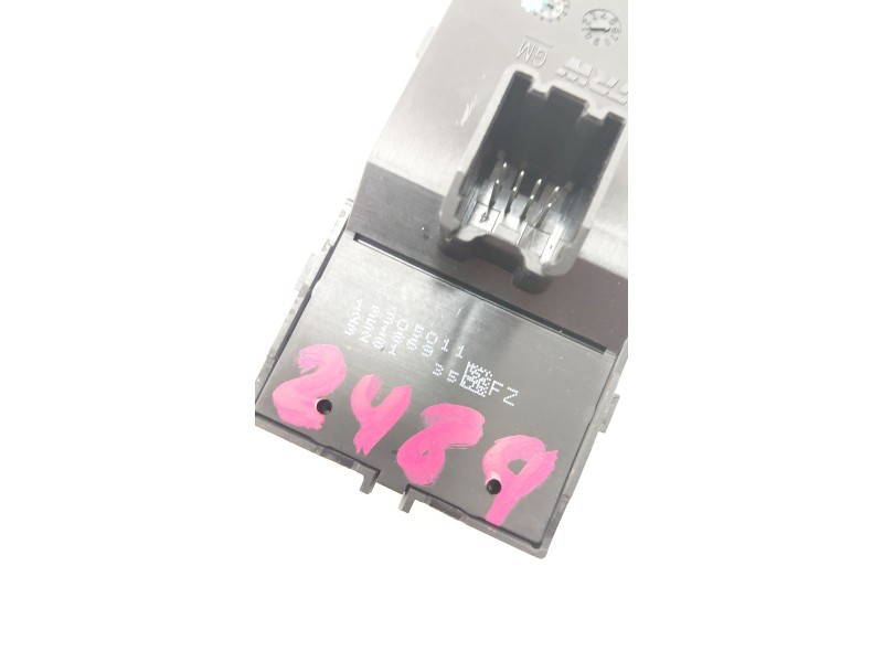 Recambio de mando elevalunas delantero izquierdo para opel mokka / mokka x (j13) 1.7 cdti (_76) referencia OEM IAM 13305011  