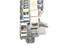 Recambio de caja reles / fusibles para opel mokka / mokka x (j13) 1.7 cdti (_76) referencia OEM IAM 826166   2