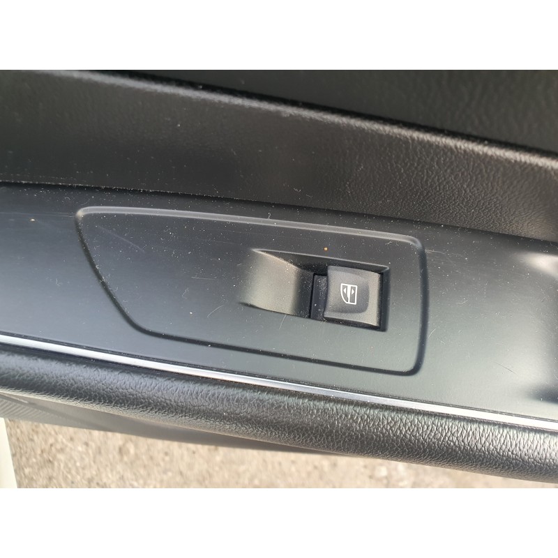 Recambio de mando elevalunas delantero derecho para renault talisman grandtour 1.7 blue dci diesel fap referencia OEM IAM   