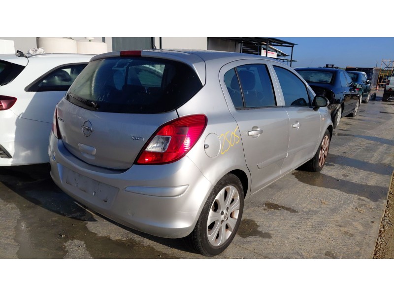opel corsa d (s07) del año 2008
							