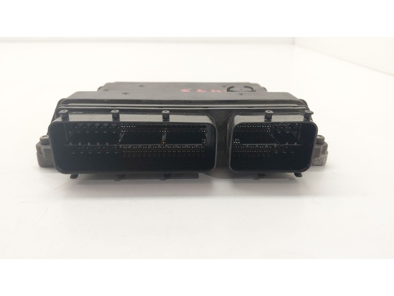 Recambio de centralita motor uce para toyota auris (_e18_) 2.0 d-4d (ade186_) referencia OEM IAM 896610Z740  