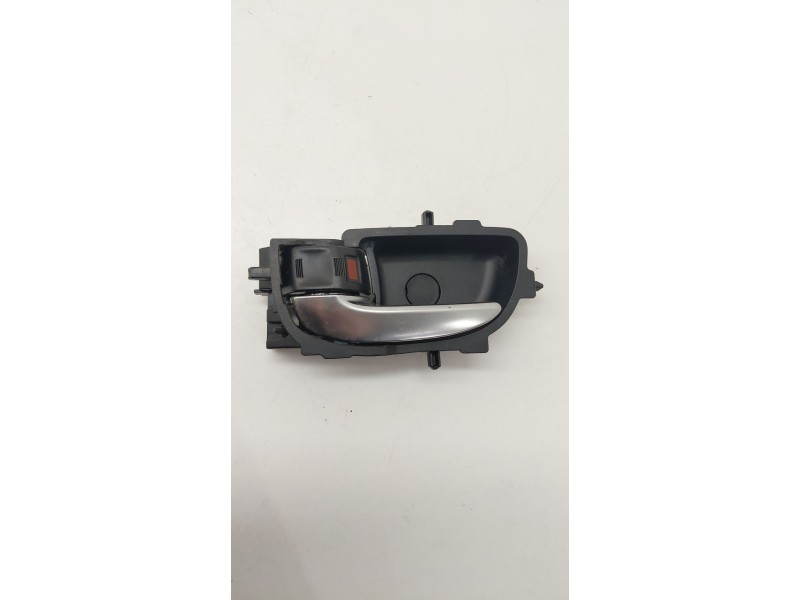 Recambio de maneta interior trasera izquierda para toyota auris (_e18_) 2.0 d-4d (ade186_) referencia OEM IAM 692060D280  
							