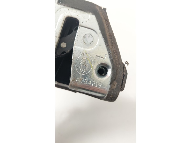 Recambio de cerradura puerta trasera izquierda para toyota auris (_e18_) 2.0 d-4d (ade186_) referencia OEM IAM A084219  
							