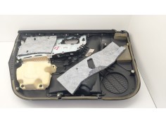 Recambio de guarnecido puerta delantera derecha para toyota auris (_e18_) 2.0 d-4d (ade186_) referencia OEM IAM 6777702300   2