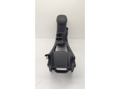 Recambio de apoyabrazos central para toyota auris (_e18_) 2.0 d-4d (ade186_) referencia OEM IAM    2