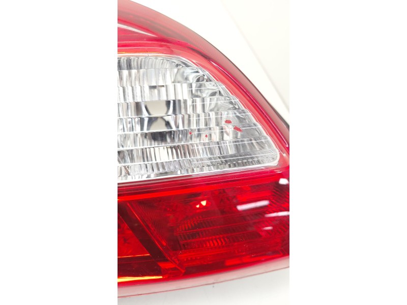 Recambio de piloto trasero izquierdo para mitsubishi mirage / space star vi hatchback (a0_a) 1.2 (a03a) referencia OEM IAM   
							