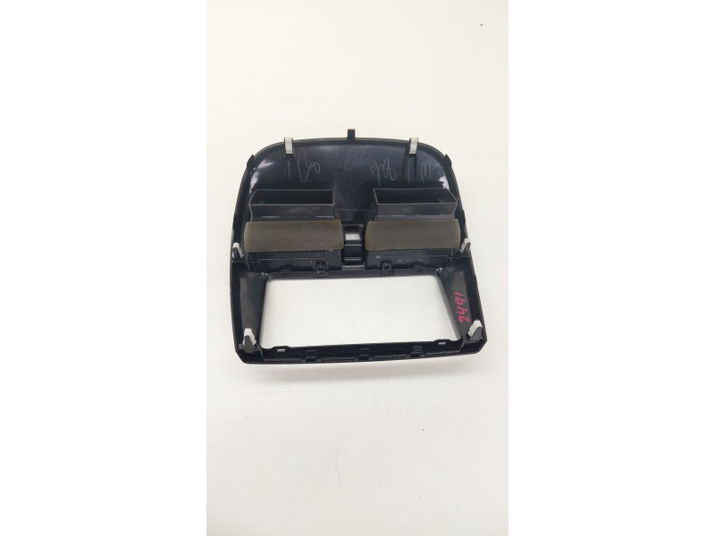 Recambio de rejilla aireadora para mitsubishi mirage / space star vi hatchback (a0_a) 1.2 (a03a) referencia OEM IAM 8002C361ZZ  