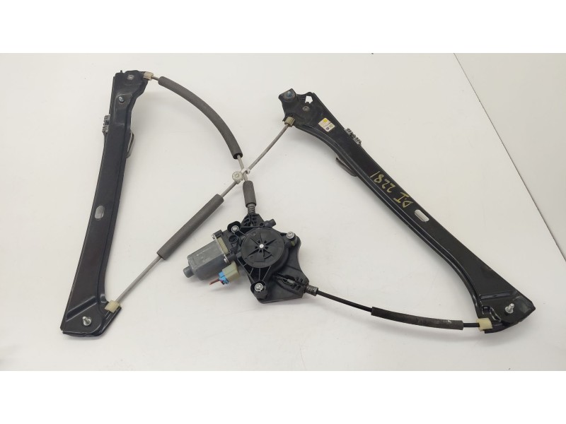 Recambio de elevalunas delantero izquierdo para skoda superb iii (3v3) 2.0 tdi referencia OEM IAM 5Q0959801B  