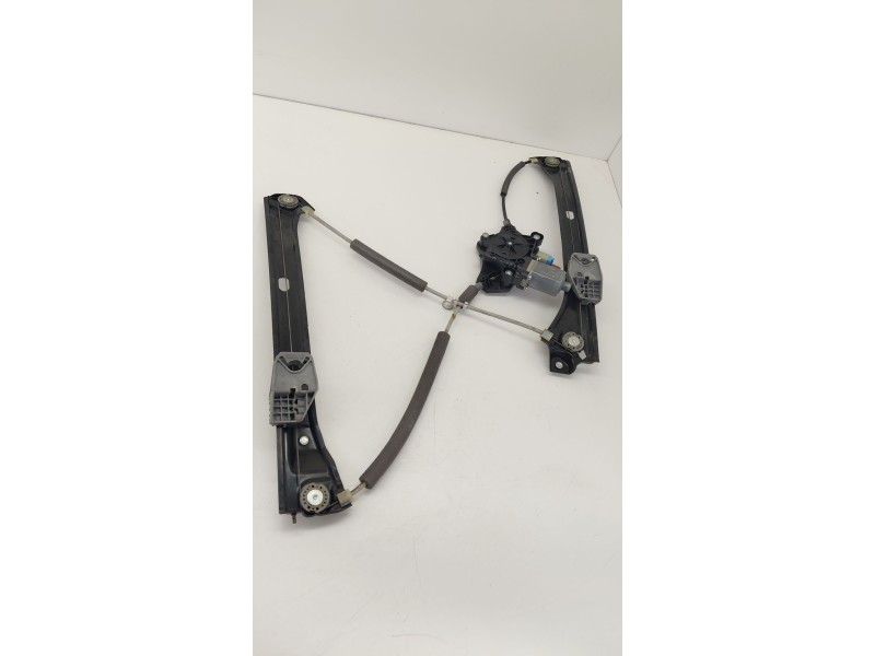 Recambio de elevalunas delantero izquierdo para skoda superb iii (3v3) 2.0 tdi referencia OEM IAM 5Q0959801B  