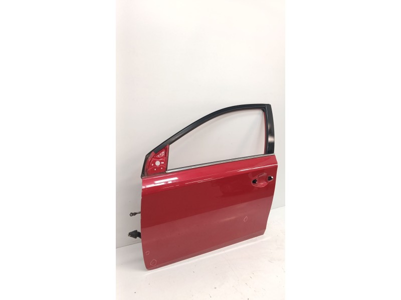 Recambio de puerta delantera izquierda para toyota auris (_e18_) 2.0 d-4d (ade186_) referencia OEM IAM   