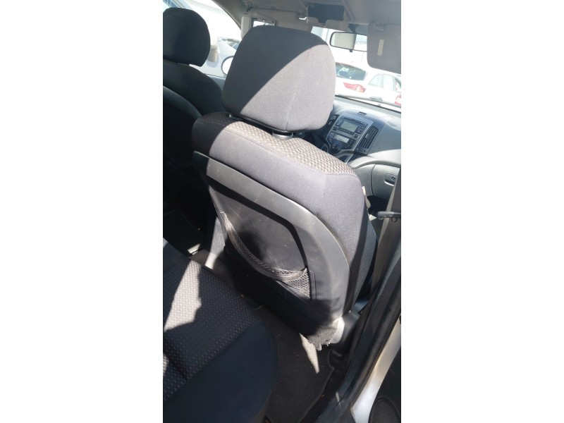 Recambio de asiento delantero derecho para hyundai i30 (fd) 1.4 referencia OEM IAM   
