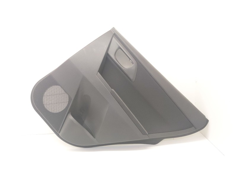 Recambio de guarnecido puerta trasera derecha para toyota auris (_e18_) 2.0 d-4d (ade186_) referencia OEM IAM 6778702110  