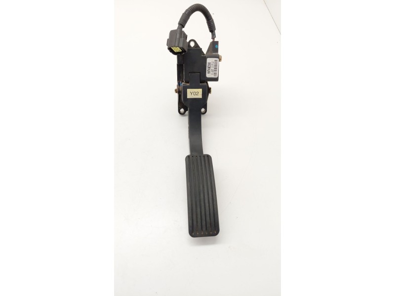 Recambio de potenciometro pedal para kia sorento i (jc) 2.5 crdi referencia OEM IAM 10290006  