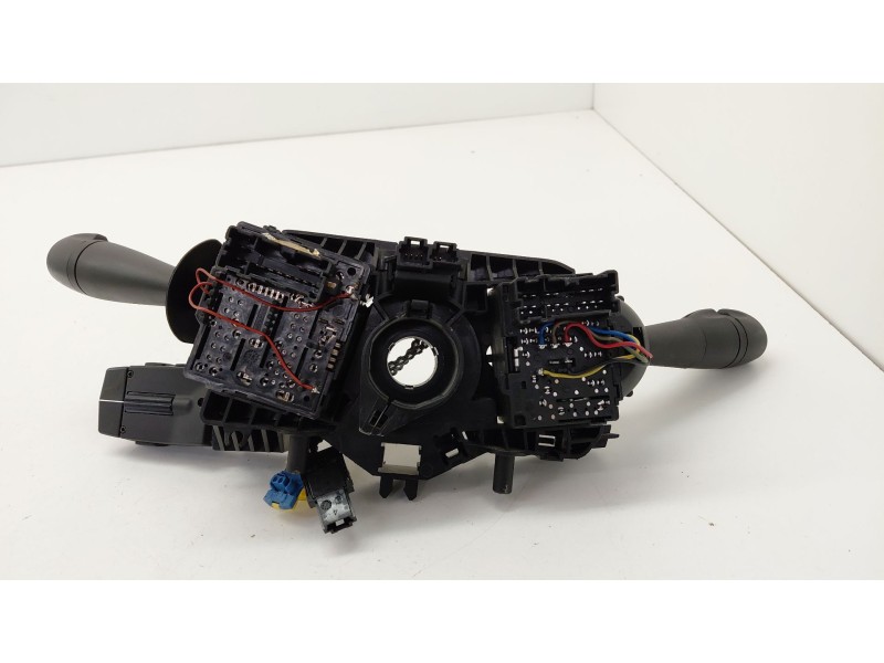 Recambio de mando multifuncion para dacia lodgy (js_) 1.5 dci referencia OEM IAM 681726046R  