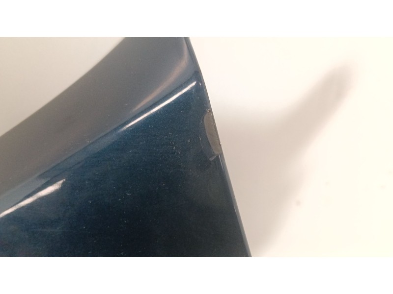 Recambio de aleta delantera izquierda para jeep grand cherokee iii (wh, wk) 3.0 crd 4x4 referencia OEM IAM   
							