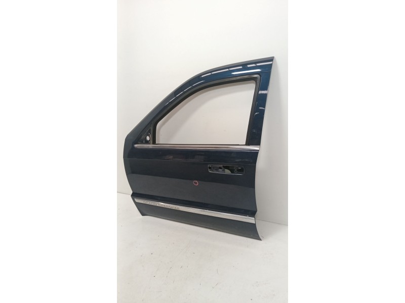 Recambio de puerta delantera izquierda para jeep grand cherokee iii (wh, wk) 3.0 crd 4x4 referencia OEM IAM   