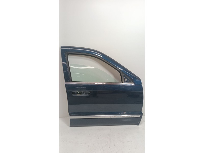 Recambio de puerta delantera derecha para jeep grand cherokee iii (wh, wk) 3.0 crd 4x4 referencia OEM IAM   
							