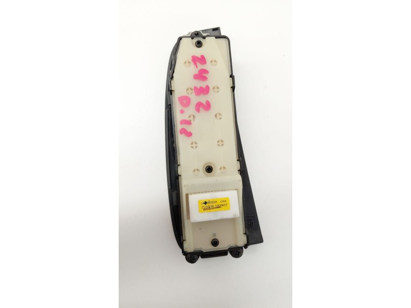 Recambio de mando elevalunas delantero izquierdo para toyota avensis (_t25_) 2.0 d-4d (adt250_) referencia OEM IAM 8480205210  
							