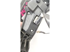 Recambio de mando volante para toyota avensis (_t25_) 2.0 d-4d (adt250_) referencia OEM IAM 75B596   2