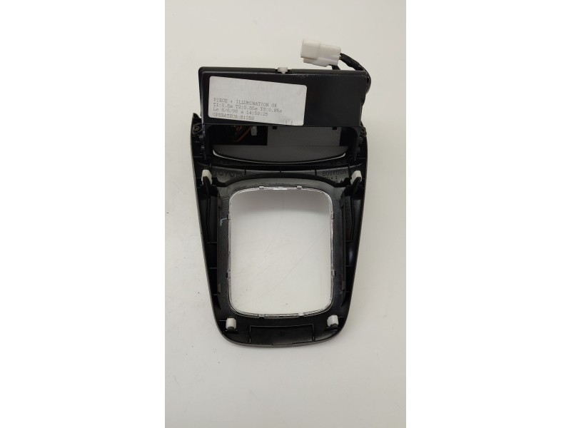 Recambio de cenicero para toyota avensis (_t25_) 2.0 d-4d (adt250_) referencia OEM IAM 92142  