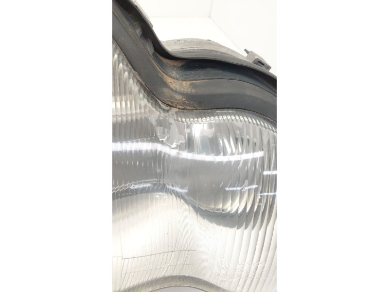 Recambio de faro derecho para mercedes-benz clase c (w203) c 200 cdi (203.007) referencia OEM IAM   