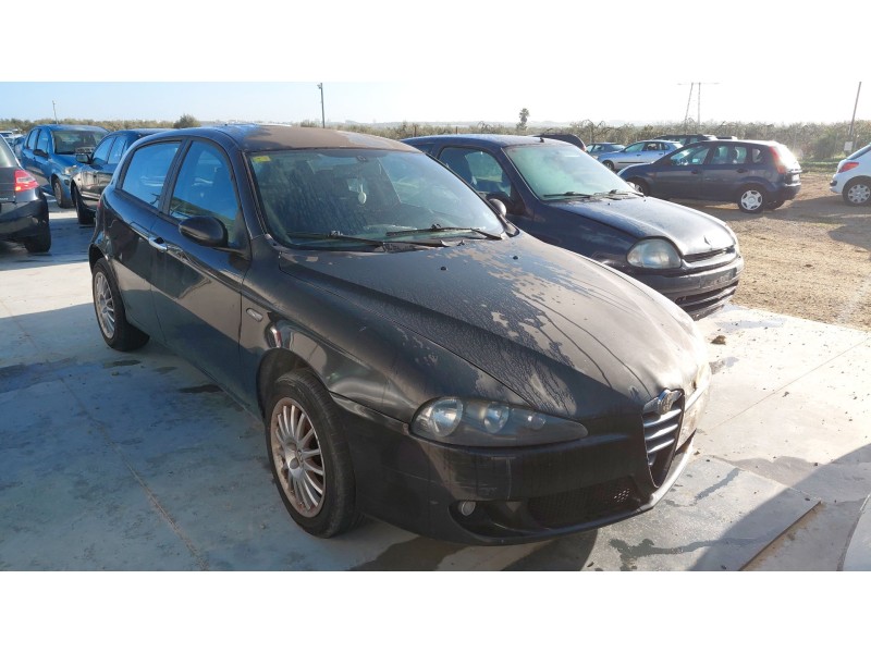 alfa romeo 147 (937_) del año 2000
							