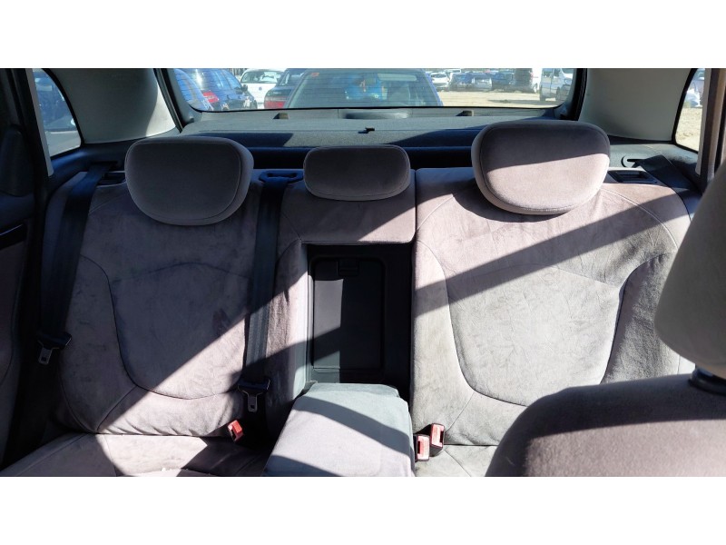 Recambio de asientos traseros para citroën c5 ii (rc_) 1.6 hdi (rc8hzb) referencia OEM IAM   