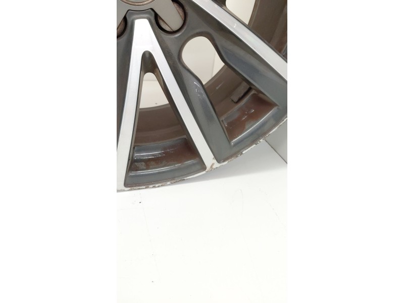 Recambio de llanta para audi a1 (8xk) 1.0 tsi 95 cv referencia OEM IAM   
							