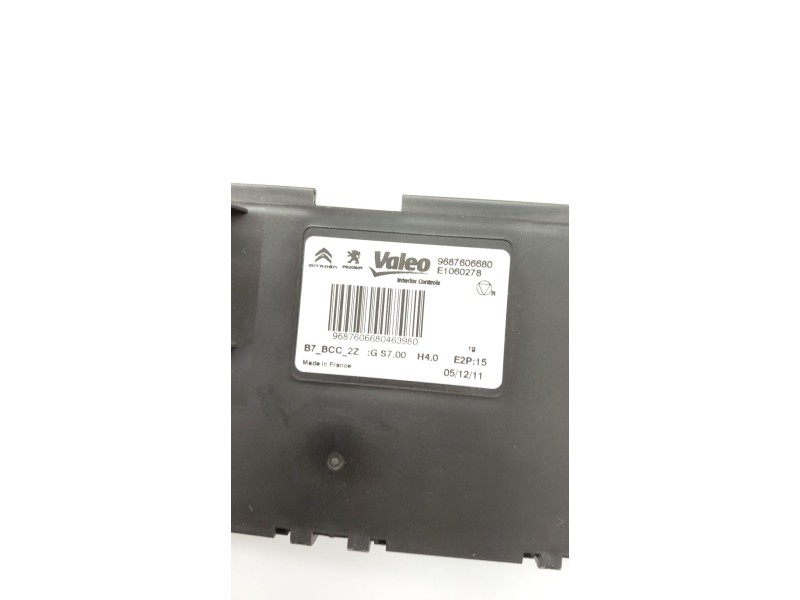 Recambio de centralita aire acondicionado para citroën c4 ii (nc_) 1.6 hdi 90 referencia OEM IAM 9687606680  