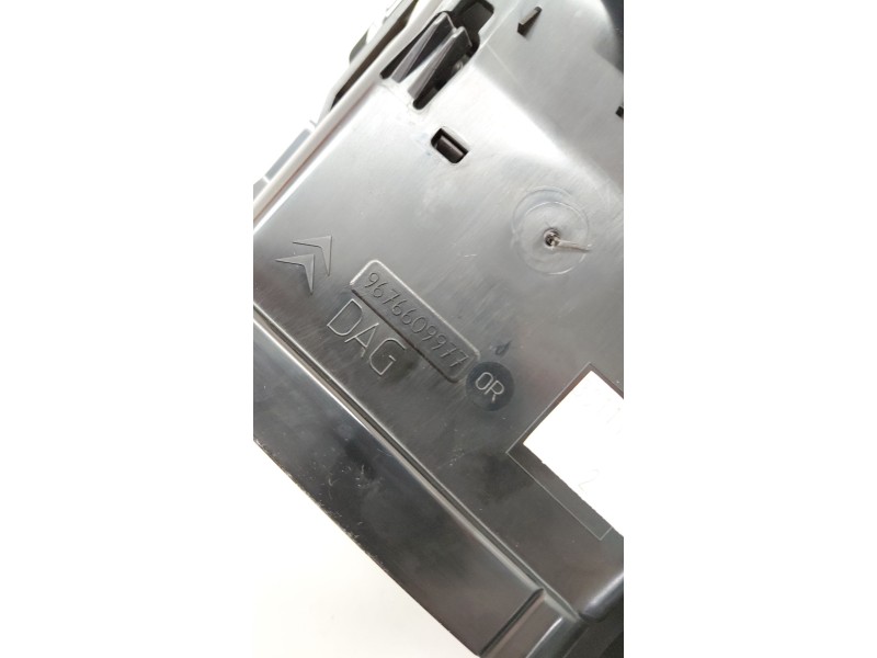 Recambio de rejilla aireadora para citroën c4 ii (nc_) 1.6 hdi 90 referencia OEM IAM 9676609977  
							