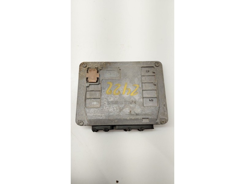 Recambio de centralita motor uce para skoda fabia i (6y2) 1.2 referencia OEM IAM 03E906023D  