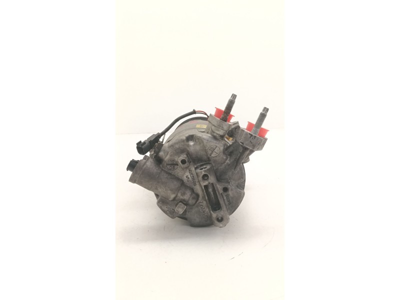 Recambio de alternador para ford focus iii sedán 1.0 ecoboost referencia OEM IAM   