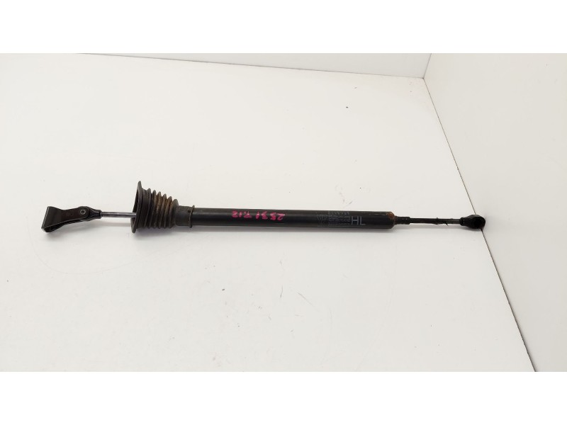 Recambio de retenedor puerta para porsche panamera (970) 3.0 d referencia OEM IAM 97053615100A  