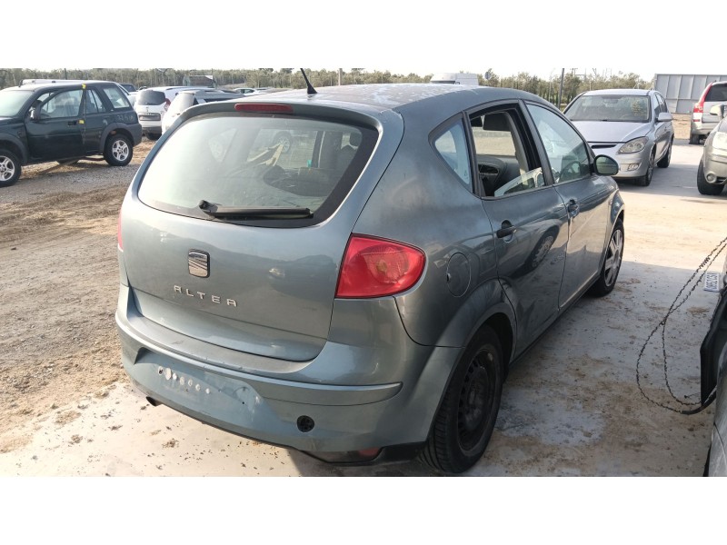 seat altea (5p1) del año 2004
							
