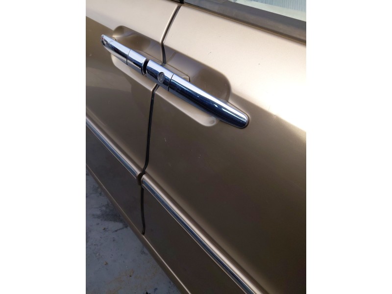 Recambio de puerta delantera derecha para lancia phedra (179_) 2.2 jtd (179axc1a) referencia OEM IAM   
							